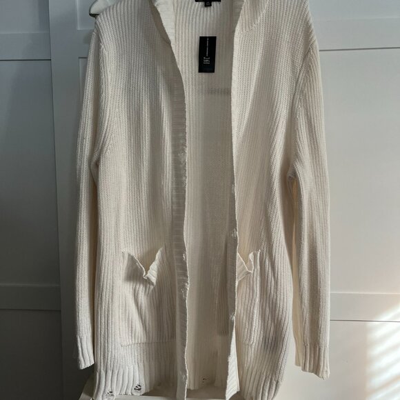 BNWT INC International Concepts snowfall white fashion with hood (XXL) POCKETS - Picture 8 of 8